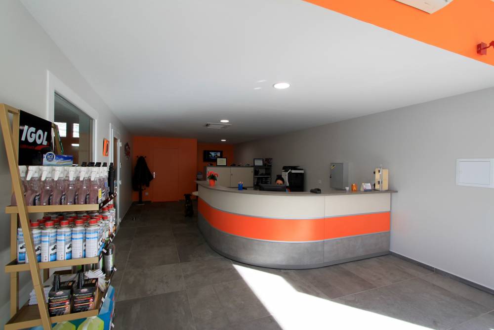 sarl-garage-pernodet-galeriephotos2.jpg